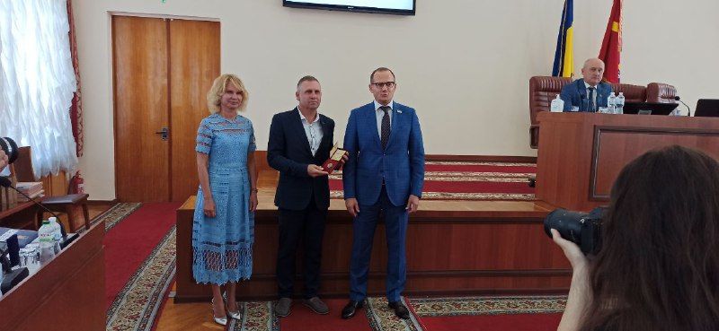 Новини Житомира - фото з У Житомирській обласній раді розпочалась сесія з нагородження