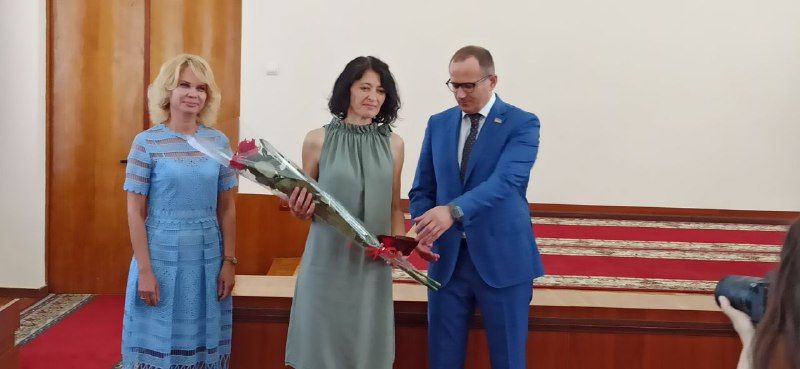 Новини Житомира - фото з У Житомирській обласній раді розпочалась сесія з нагородження