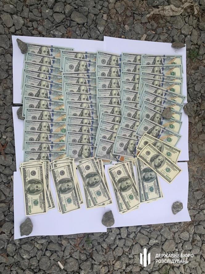 Новини Хмельницького - фото з У Хмельницькому на хабарі затримали двох начальників кримінальної поліції: що відомо