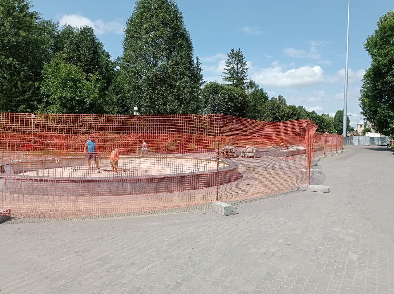 Новини Тернополя - фото з У "Топільче" ремонтують фонтани. Коли запрацюють та скільки заплатить місто?