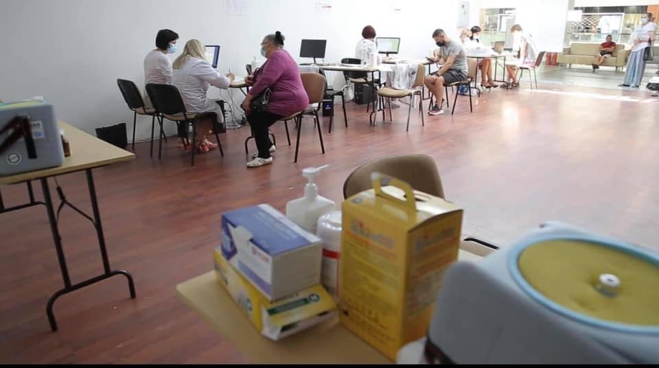 Новини Тернополя - фото з Центр вакцинації населення запрацював у ТРЦ «Подоляни». Де і якими вакцинами від COVID щеплюють у Тернополі