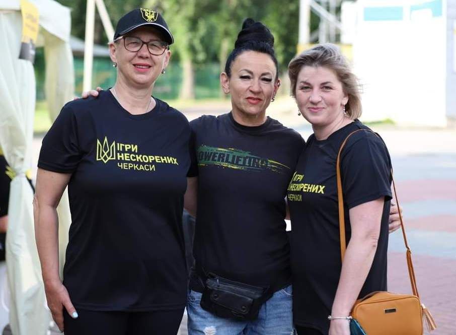 Новини Вінниці - фото з Ярослава Мазур  з Козятина поїде в Америку на «Ігри Воїнів». Незвичайна історія двох жінок з «Айдару»