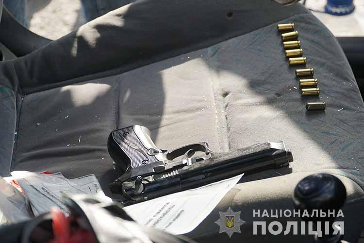 Новини Тернополя - фото з Товару на 3,5 млн грн: викрили групу наркоторговців. Серед них організатор, який 18 років провів за гратами (ФОТО)