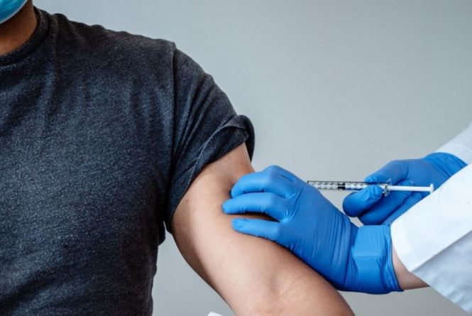 Новини Вінниці - фото з Затор на Київській, смертельна ДТП та інше важливе за 9 серпня на 20minut.ua У Вінниці цими вихідними вакцинувалися 873 людини. Де можна отримати щеплення?