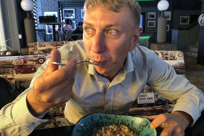 Новини Вінниці - фото з Затор на Київській, смертельна ДТП та інше важливе за 9 серпня на 20minut.ua «Я з’їв дві тарілки…» Таку страву не готують у жодному ресторані Вінниці, поки що…