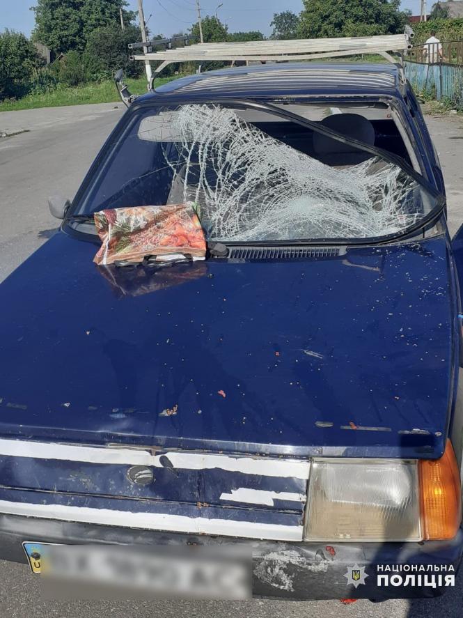 Новини Хмельницького - фото з На Хмельниччині збили двох велосипедистів. Постраждалі в лікарні