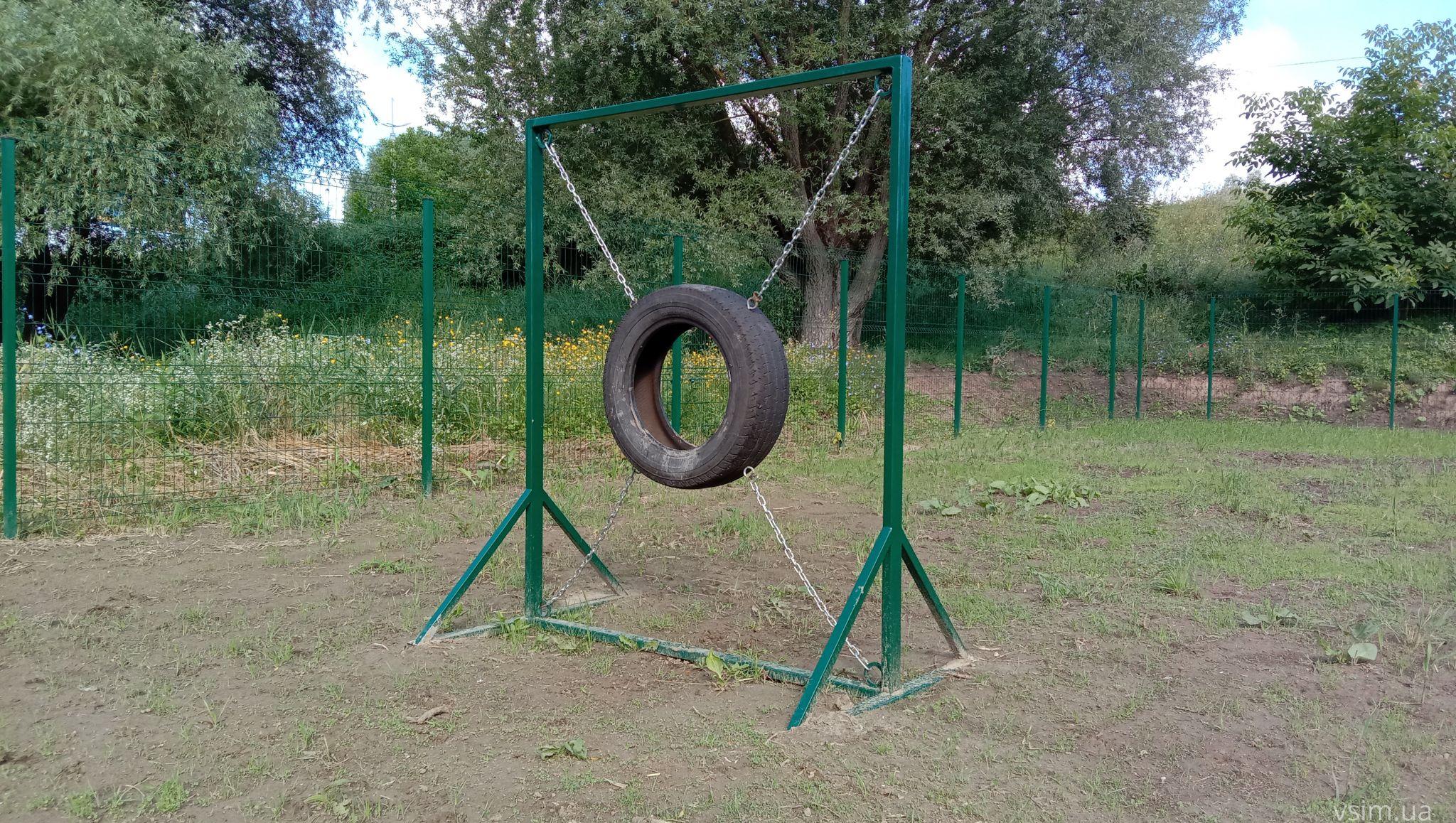 Новини Хмельницького - фото з Закінчили облаштування майданчика для вигулу собак на Озерній. Як він виглядає (ФОТО)