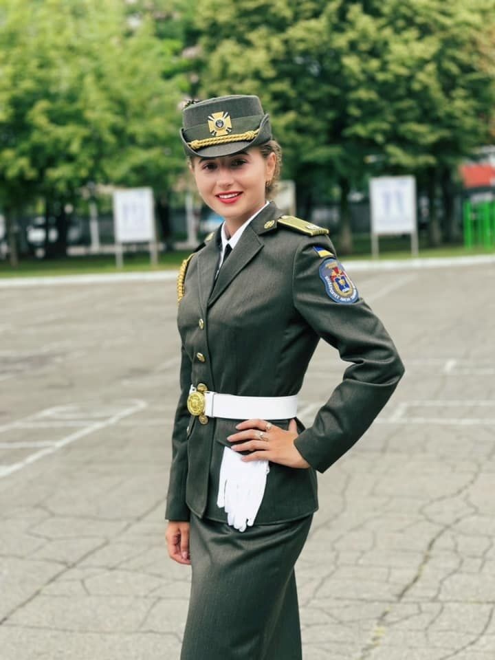 Новини Вінниці - фото з Як готується до параду Незалежності дівоча «коробка». Розповідь Олени Гаврилюк з Калинівки