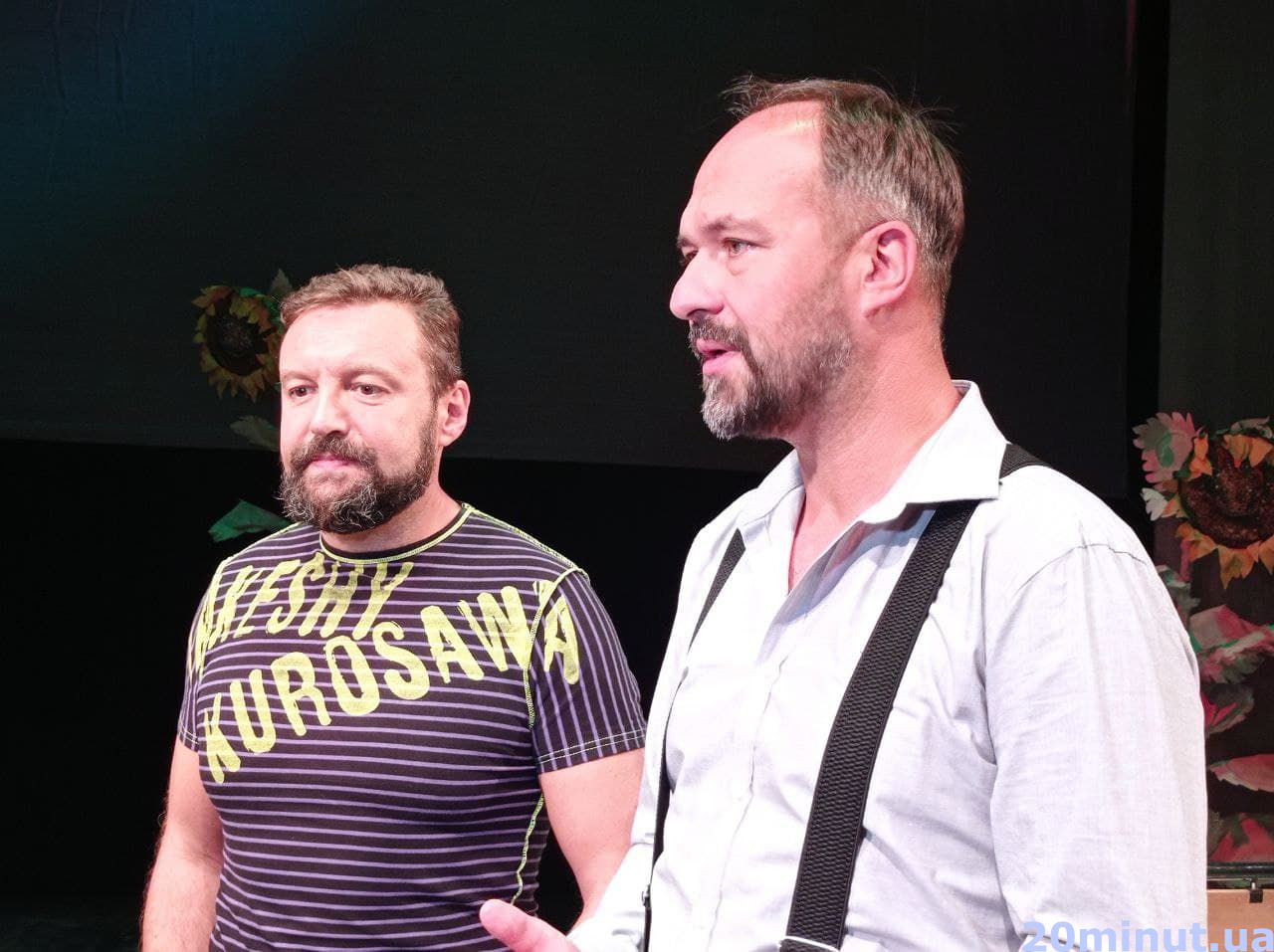 Новини Тернополя - фото з Закулісся драмтеатру: що покажуть до Дня Незалежності перед початком нового сезону (ВІДЕО)