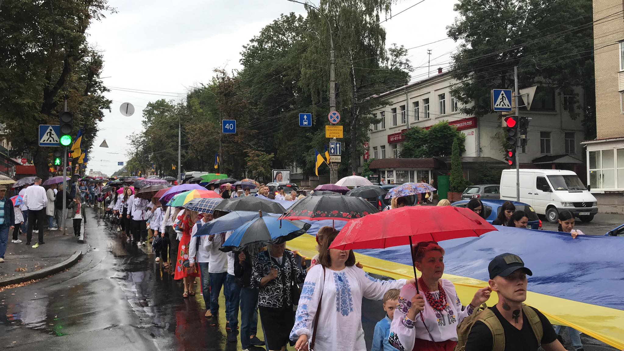 Новини Хмельницького - фото з Парад вишиванок у Хмельницькому: шукайте себе і знайомих на фото й відео Нет описания.