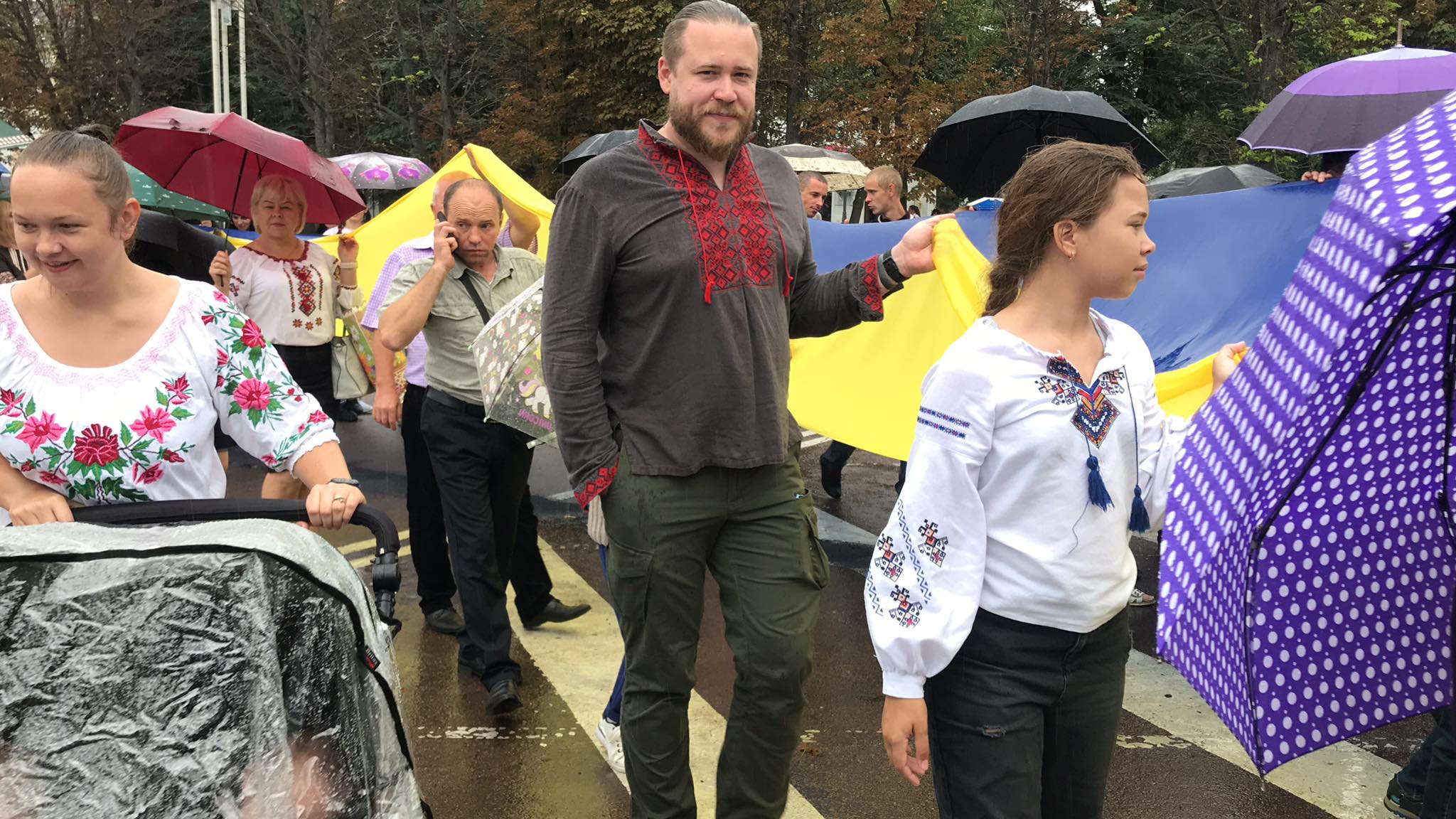 Новини Хмельницького - фото з Парад вишиванок у Хмельницькому: шукайте себе і знайомих на фото й відео Нет описания.