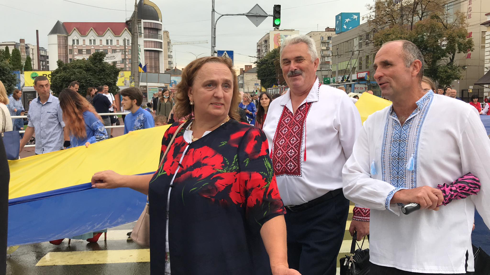 Новини Хмельницького - фото з Парад вишиванок у Хмельницькому: шукайте себе і знайомих на фото й відео Нет описания.