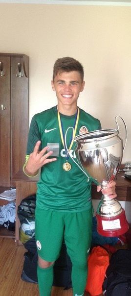 Новини Вінниці - фото з Воротар «Ниви» Максим Гурідов починав у «Шахтарі» з Коваленком, Зубковим і Борячуком