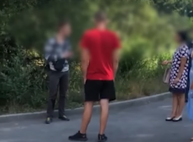 Новини Вінниці - фото з Взяли під варту 21-річного хлопця, який на очах дітей зарізав собаку