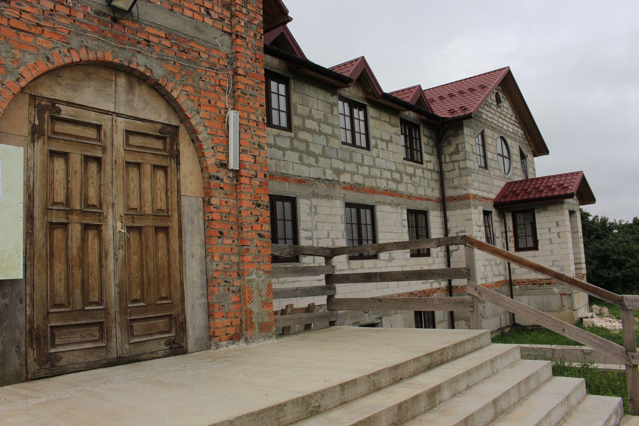 Новини Хмельницького - фото з Мацьківці поблизу Хмельницького стануть місцем паломництва. Там будують санктуарій