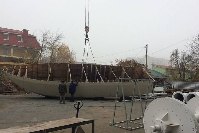5 мільйонів на експеримент. На вінницькому «Аналозі» будуть збирати пасажирські електрокатери