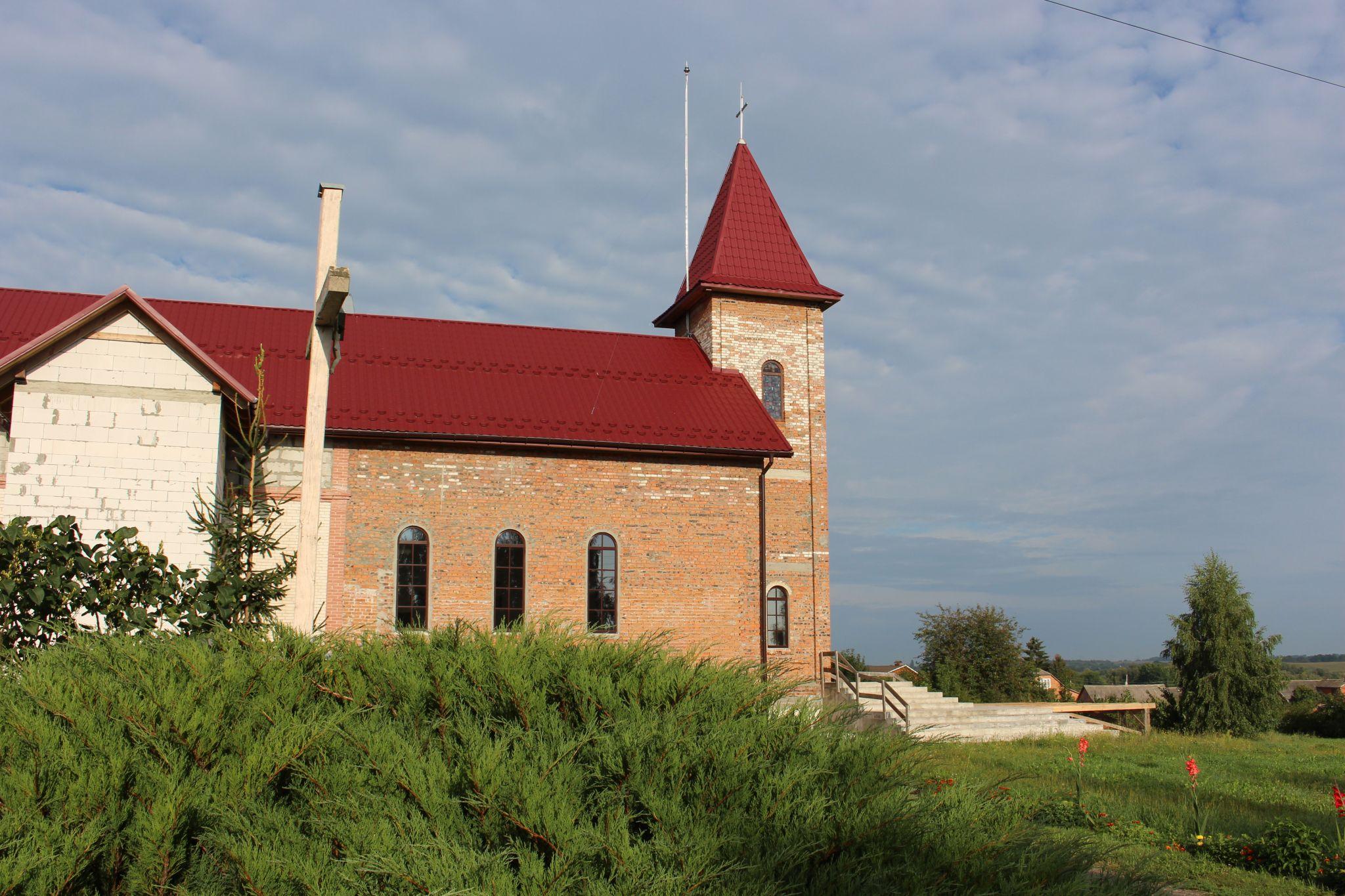 Новини Хмельницького - фото з Мацьківці поблизу Хмельницького стануть місцем паломництва. Там будують санктуарій