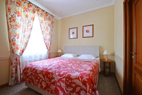 Новини Тернополя - фото з У Тернополі – максимум три, а де більше? Скільки зірок мають готелі на Тернопільщині (ІНФОГРАФІКА)