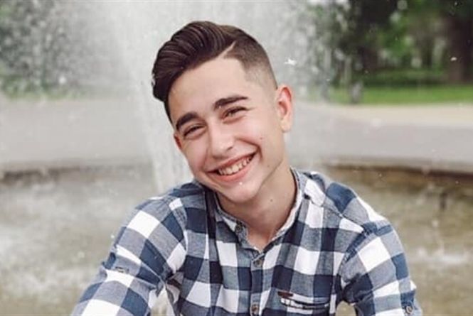 Новини Тернополя - фото з Переможець "Голосу країни" Роман Сасанчин готується стати татом. Де і як живе тепер, розповів "20 хвилин" Переможець "Голосу Країни" Роман Сасанчин розповів "20 хвилин", кому присвятив перший хіт