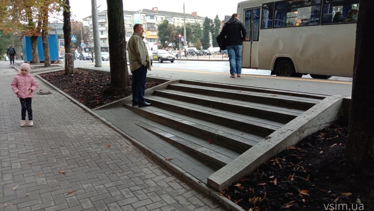 Новини Хмельницького - фото з Заїзна кишеня біля філармонії за 1,8 мільйона: що встигли зробити (ФОТО)