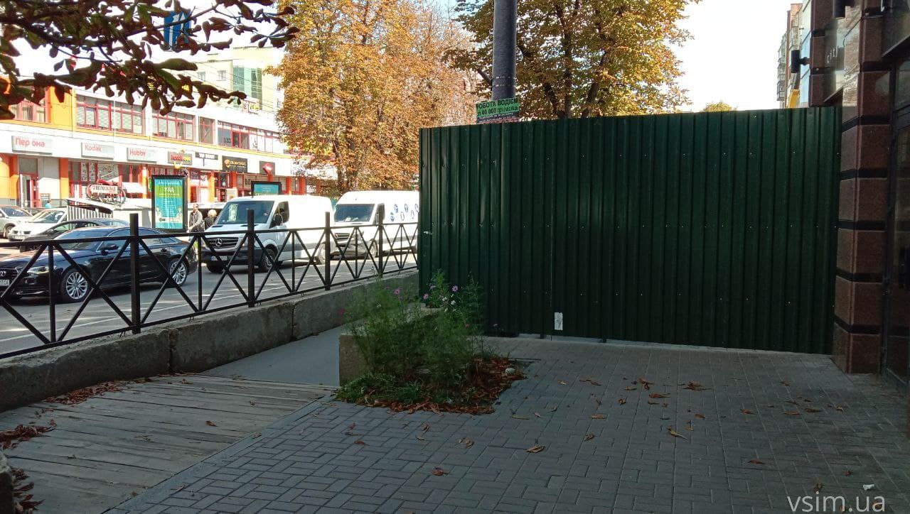 Новини Хмельницького - фото з На Подільській будують багаторівневий паркінг: коли закінчать та чи буде платний (ФОТО)