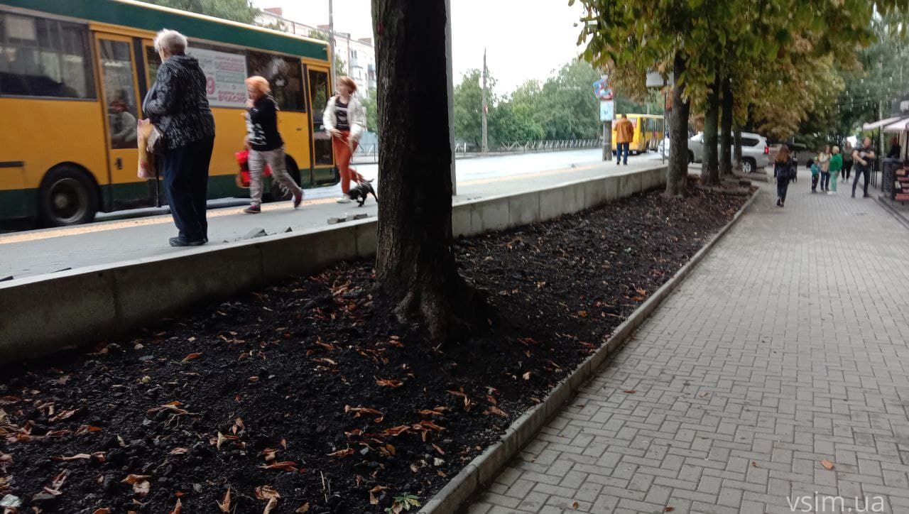 Новини Хмельницького - фото з Заїзна кишеня біля філармонії за 1,8 мільйона: що встигли зробити (ФОТО)