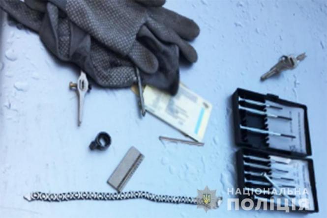 Новини Хмельницького - фото з У Хмельницькому суд покарав квартирного злодія, який "гастролював" містом