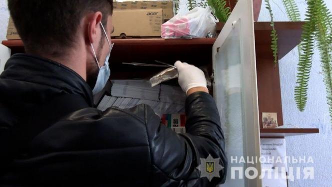 Новини Вінниці - фото з Метадонова афера в лікарні Хмільника. Фельдшер продавала наркотики «наліво»