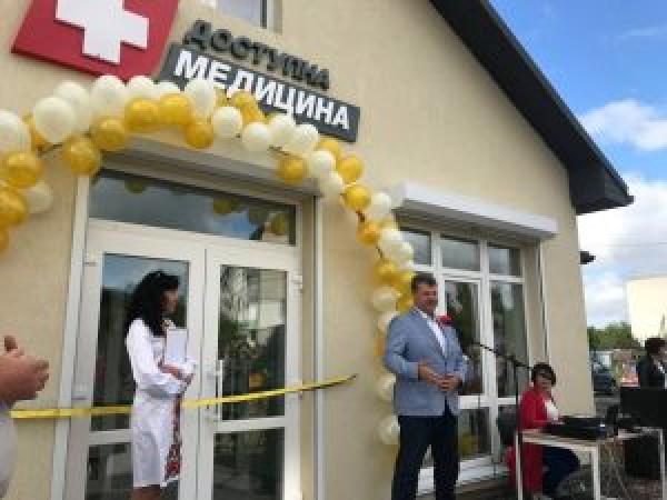 Новини Житомира - фото з Велике будівництво на Житомирщині: Нова амбулаторія у Новій Боровій – черговий приклад злагодженої співпраці держави, області та громади, – Віталій Бунечко
