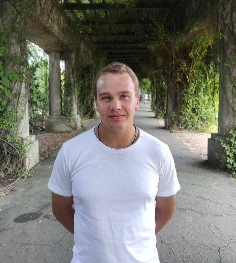 Новини Вінниці - фото з «Прив’язали до ліжка, били кулаками, кийком і душили». У Польщі поліцейські закатували хлопця з Немирова