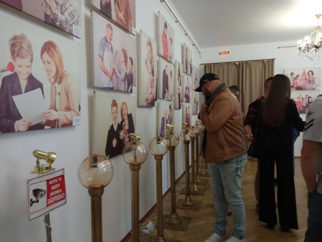 Новини Вінниці - фото з Світлини, які вчать добра. У Вінниці презентували соціальний фотопроєкт