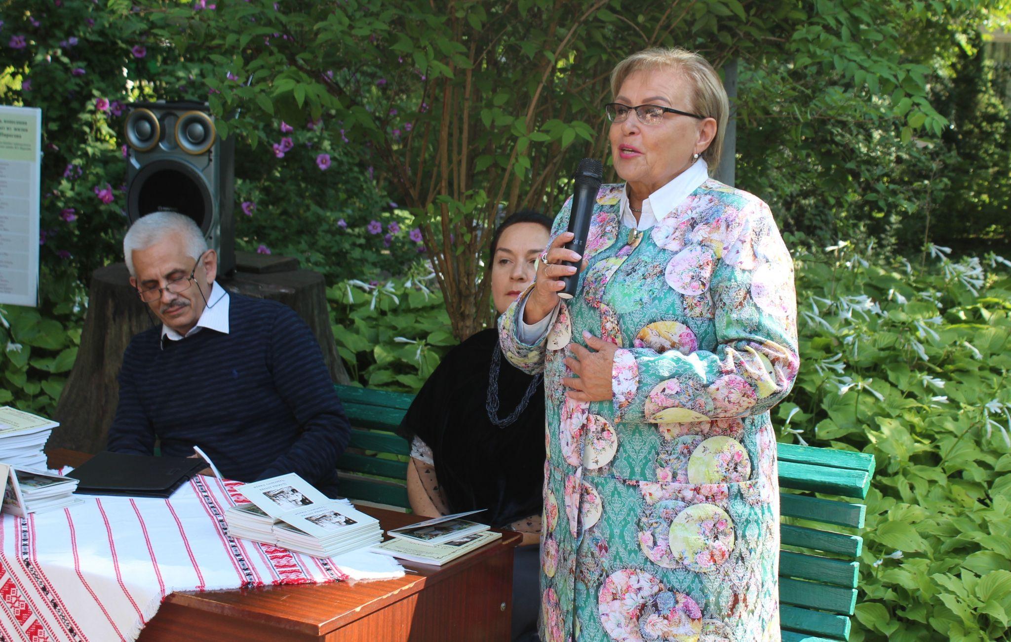 Новини Вінниці - фото з Танцювали, грали у крокет, а яку каву пили!..  Що ще було на пікніку у Пирогова?