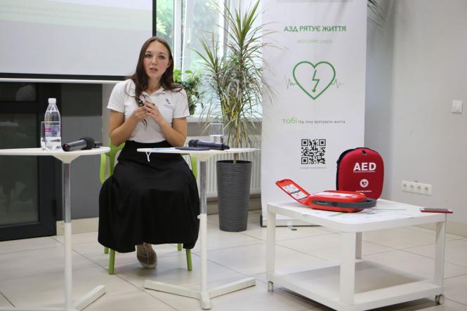 Новини Вінниці - фото з Довіртесь штучному інтелекту та рятуйте життя. Де і навіщо у Вінниці встановлять  дефібрилятори