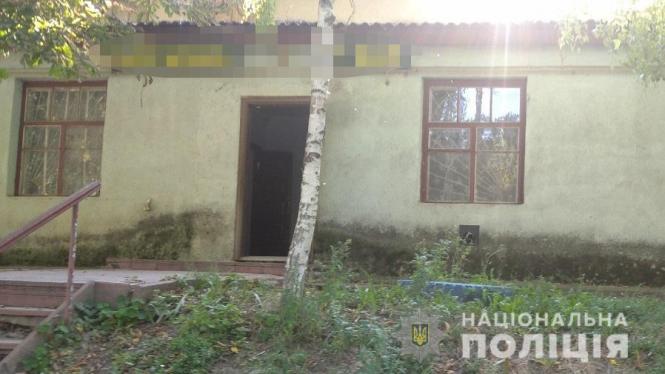 Новини Вінниці - фото з Грабіж у Вороновиці. Бандит обібрав продавчиню, сів на скутер та помчав на Вінницю