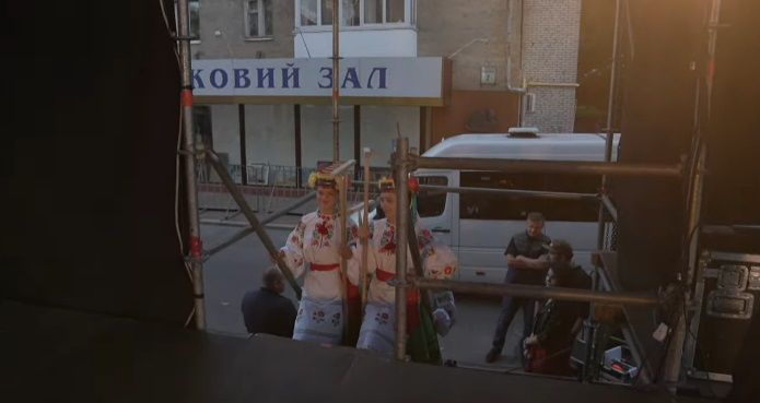 Новини Вінниці - фото з Вінниціянський фестиваль і глядачі в лав-кадрі. Що відбувається зараз на Майдані Незалежності?