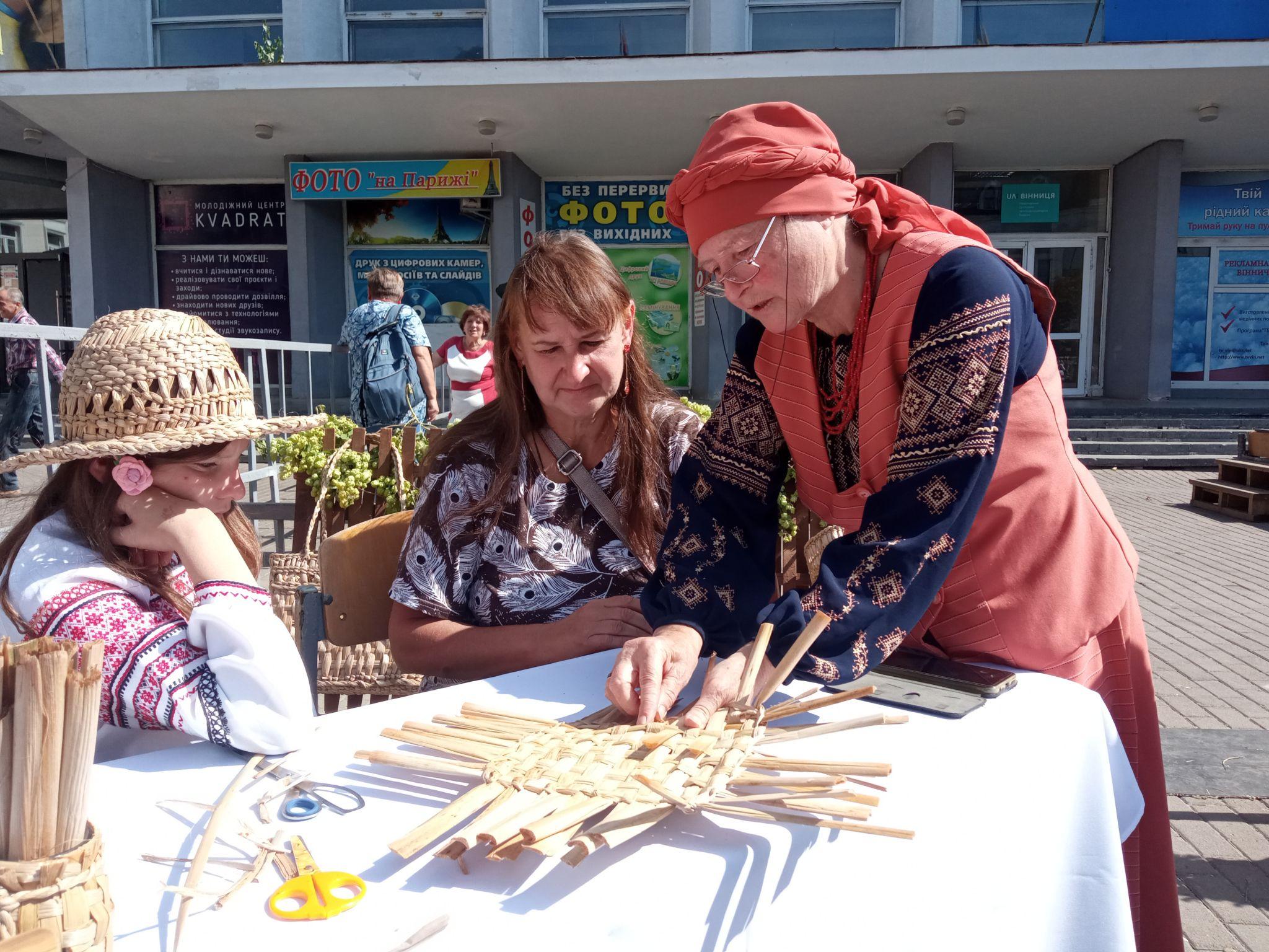 Новини Вінниці - фото з Багата Вінниця на таланти, або Чим дивують майстри народної творчості