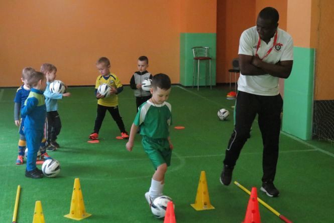 Новини Вінниці - фото з Футбол для дошколяриків. До «Ниви» почали набирати п’ятирічних майбутніх Мессі