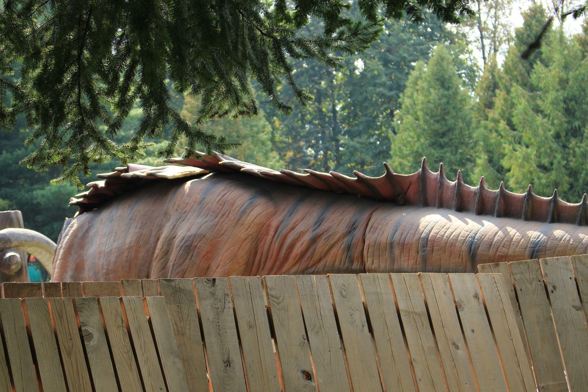 Новини Хмельницького - фото з У Хмельницькому з'явиться парк динозаврів. Що відомо (ФОТО)