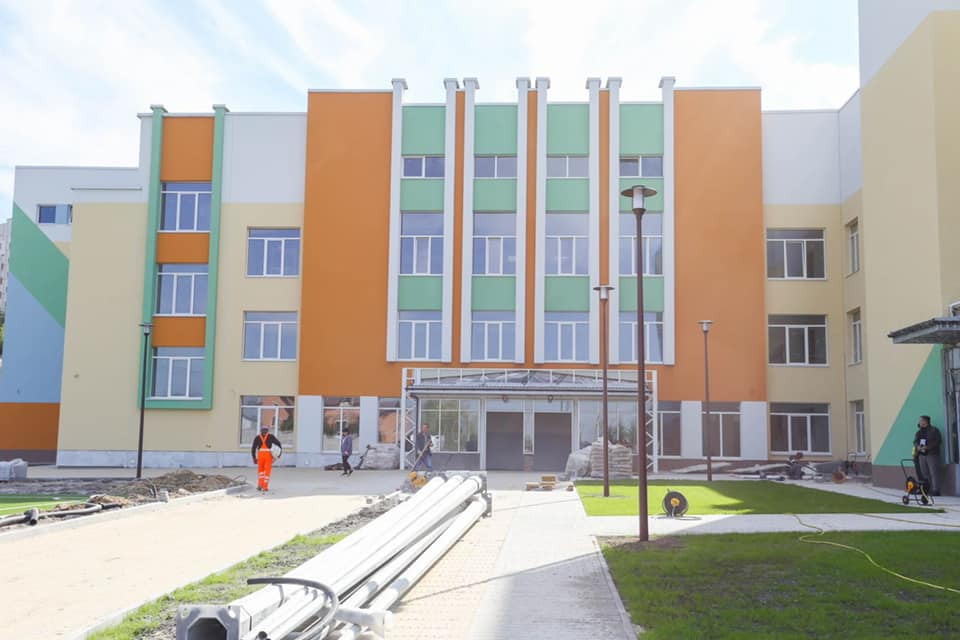 Новини Хмельницького - фото з Коли відкриють нову школу на Озерній та що робитимуть далі (ФОТО)