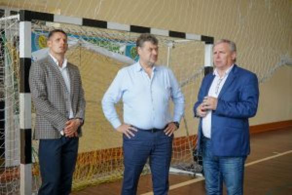 Новини Житомира - фото з Велике будівництво на Житомирщині: Віталій Бунечко відвідав спортивні заклади області, які планується реконструювати у 2022 році