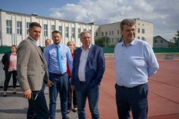 Новини Житомира - фото з Велике будівництво на Житомирщині: Віталій Бунечко відвідав спортивні заклади області, які планується реконструювати у 2022 році