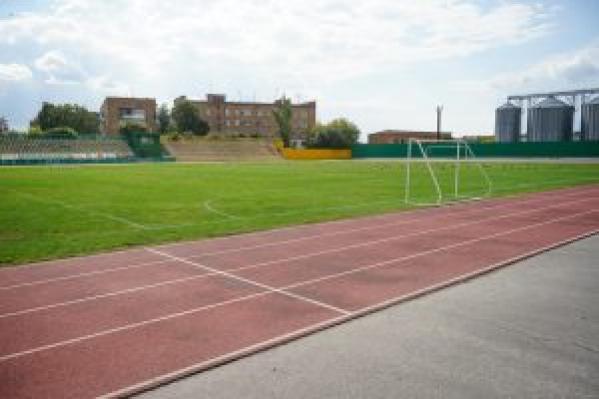 Новини Житомира - фото з Велике будівництво на Житомирщині: Віталій Бунечко відвідав спортивні заклади області, які планується реконструювати у 2022 році