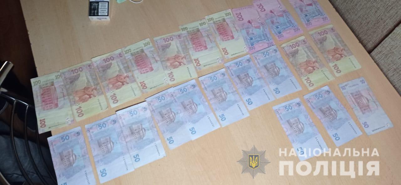 Новини Вінниці - фото з Заробіток 50/50. КОРДівці «вломились» до проституток та затримали сутенершу (ВІДЕО)