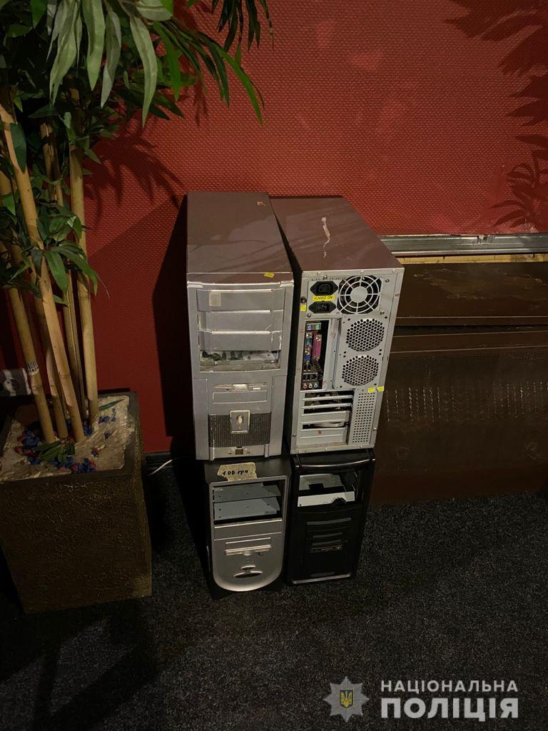 Новини Вінниці - фото з На Київській знову закрили підпільний гральний заклад. Вдруге за два місяці