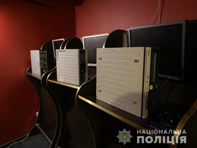 Новини Вінниці - фото з На Київській знову закрили підпільний гральний заклад. Вдруге за два місяці