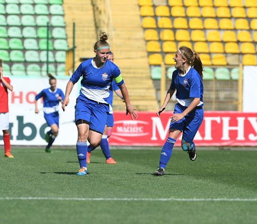 Новини Вінниці - фото з Футбол – жіноча справа! Де у Вінниці навчають грі № 1 представниць прекрасної статі