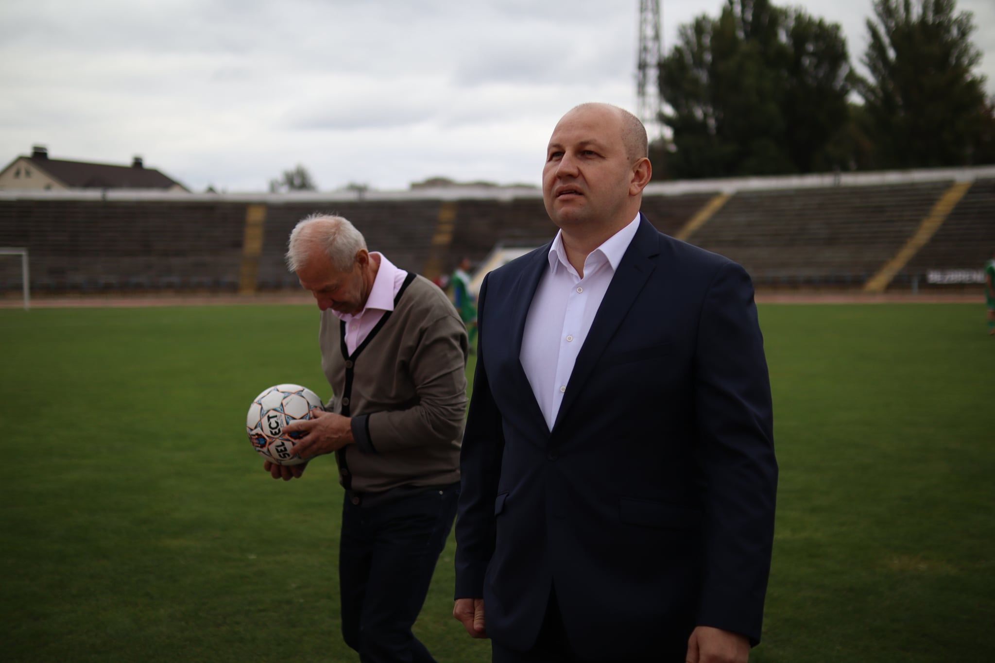 Новини Вінниці - фото з Збірна області проти «Ниви». Легенди вінницького футболу зійшлися в товариському матчі