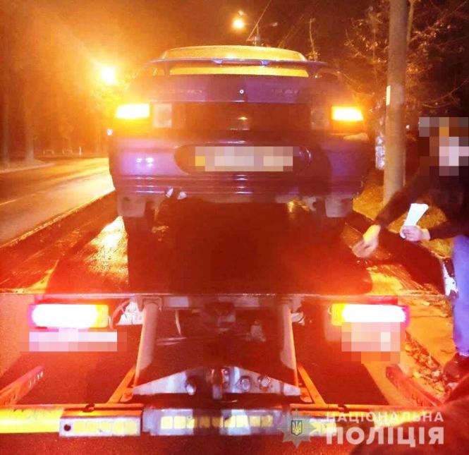 Новини Вінниці - фото з На Василенка п'янючий водій намагався за 20 тисяч домовитися з патрульними