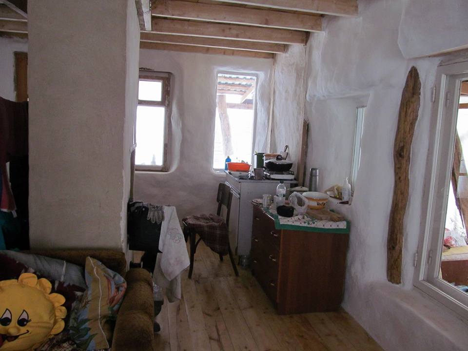 Новини Вінниці - фото з «Проміняв життя у місті на чисте поле». Як сім’я вінничан власноруч створила родове поселення