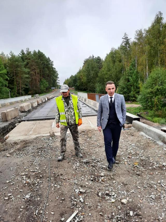 Новини Житомира - фото з Велике будівництво на Житомирщині: Юрій Денисовець проінспектував ремонт мосту у Коростишівській громаді